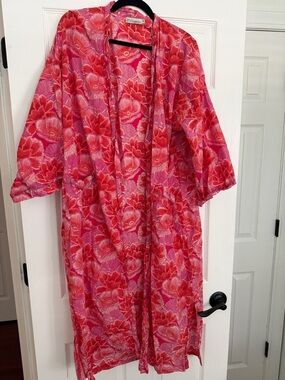 Mahogany block print Floral Kimono Robe in Pink & Red size m.
